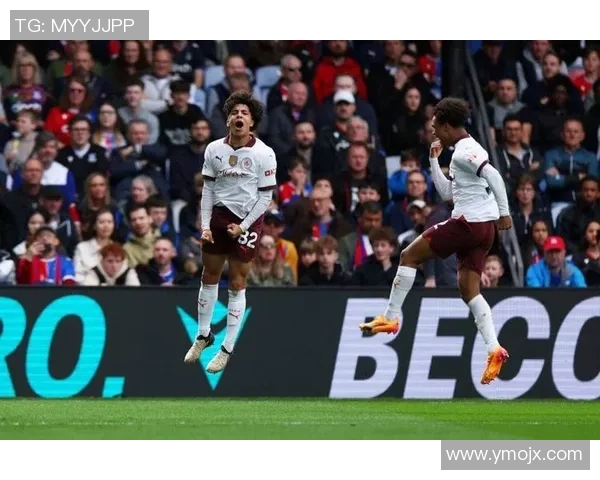 英超精彩对决那不勒斯大胜利物浦帽子戏法引发争议判罚热议 英超精彩对决那不勒斯大胜利物浦帽子戏法引发争议判罚热议