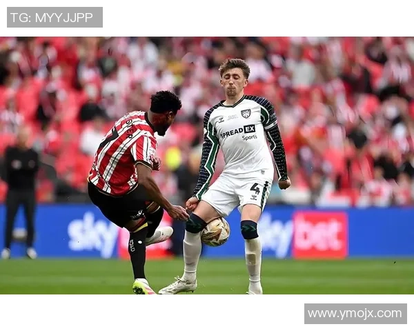 英超激战：里昂大胜尤文图斯6比2全场沸腾瞬间回顾与分析