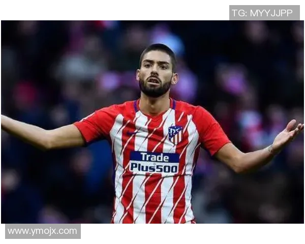 国王杯激战莱比锡逆转里昂红牌争议引发全场热议与高潮