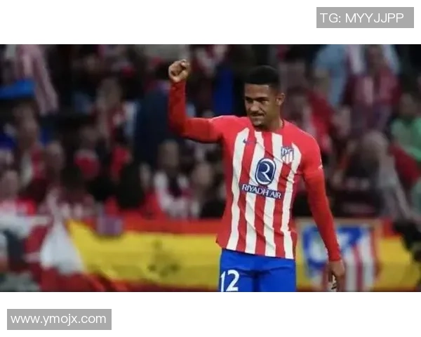 意甲激战:马竞狂胜曼联五球红牌争议引发全场热议与激情 意甲激战:马竞狂胜曼联五球红牌争议引发全场热议与激情