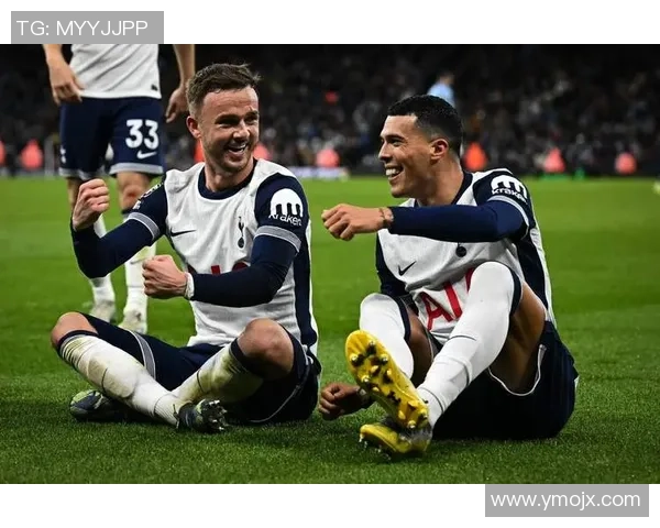 西甲赛场惊现冷门热刺大胜曼城引发全场狂欢