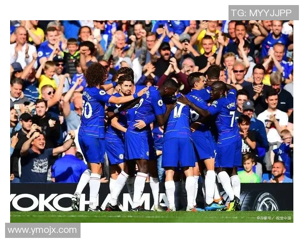 意甲激战:里昂与切尔西战成平局全场观众热情高涨 意甲激战:里昂与切尔西战成平局全场观众热情高涨