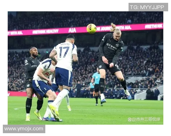 德甲激战巴萨惊险逆转曼城争议判罚引发全场热议