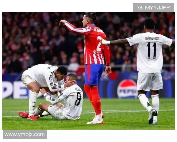 足总杯激战:马竞逆转拜仁引发争议判罚全场沸腾 足总杯激战:马竞逆转拜仁引发争议判罚全场沸腾