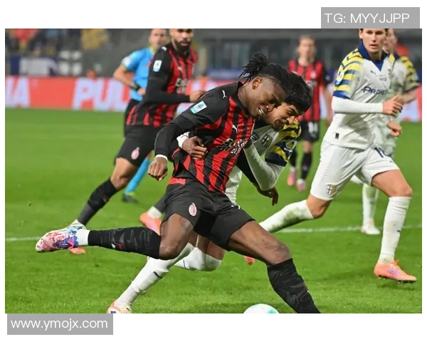 世界杯精彩对决AC米兰逆转国米引发争议判罚全场沸腾 世界杯精彩对决AC米兰逆转国米引发争议判罚全场沸腾